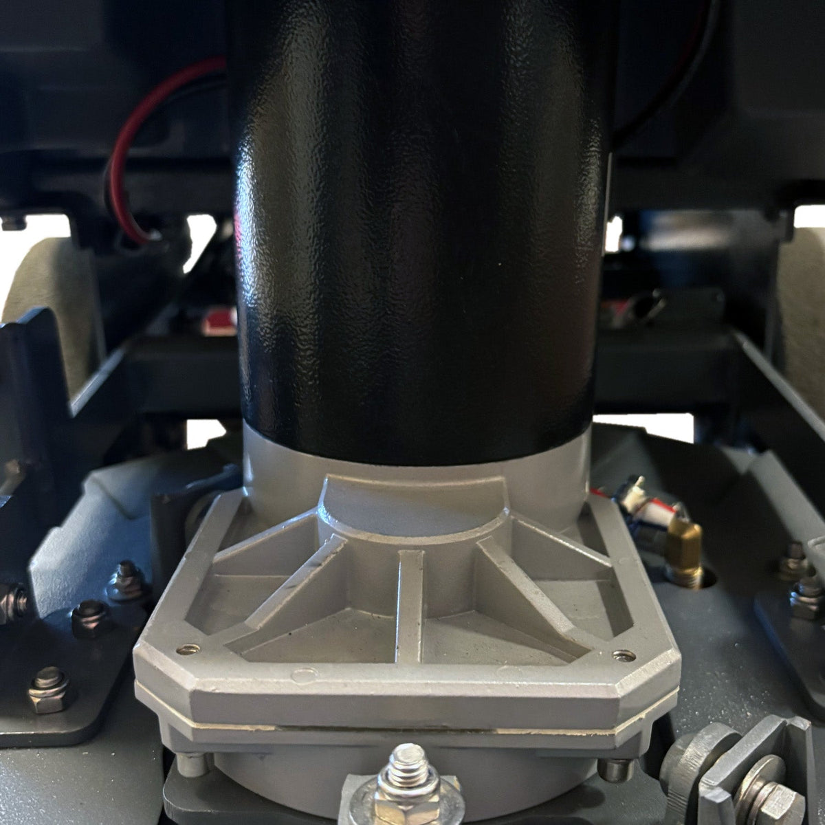 Walk Behind Floor Scrubber, 20", 12.5 Gallon, Battery, Pad Assist, Disk, 2/2/1 Warranty