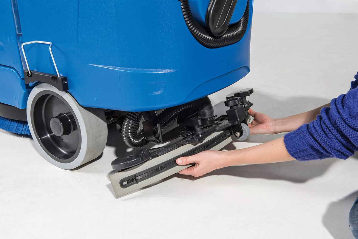 Clarke RA40 20D, Rider Floor Scrubber, 20", 18.5 Gallon, Battery, Disk, 3 Year Warranty