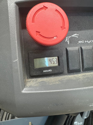 Refurbished, Tennant T500e, Walk Behind Floor Scrubber, 32", 22.5 Gallon, Battery, Self Propel, Disk, 9/1/1 Warranty