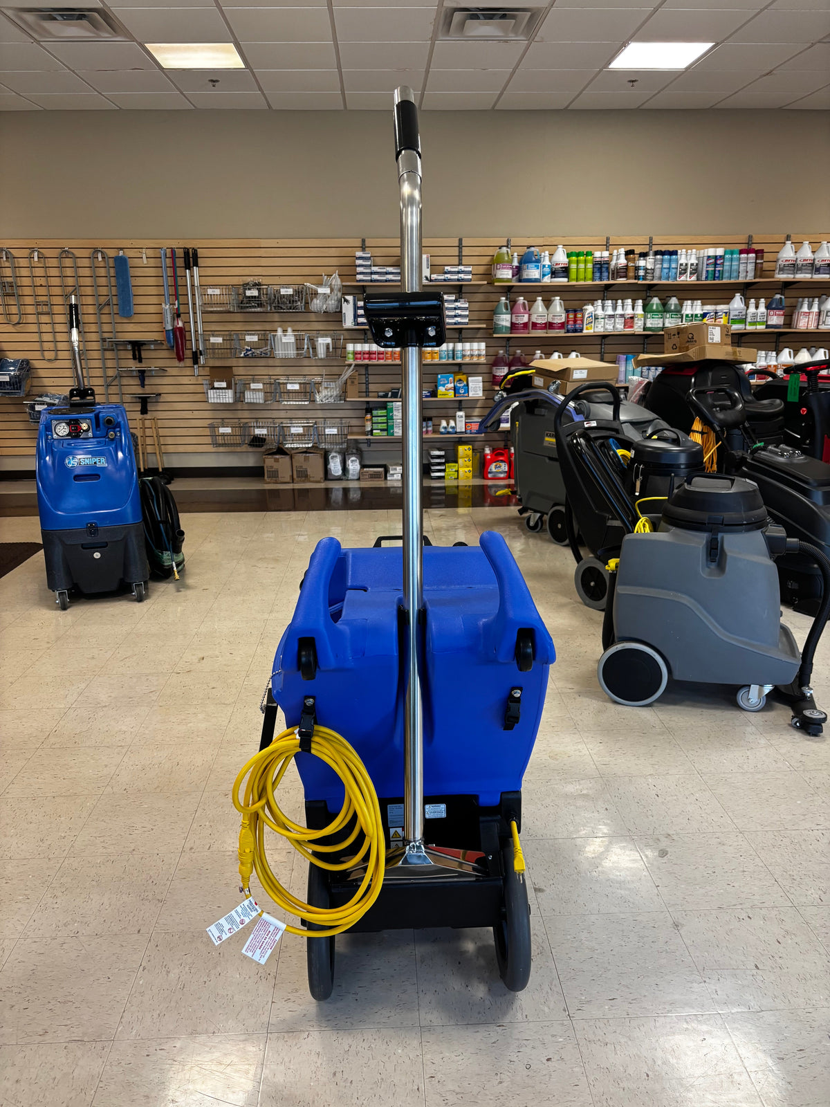 Clarke EX20, Carpet Extractor, 12.5 Gallon, 100 PSI, Cold Water, Single 3 Stage Vac Motor, Demo Unit, 1 Year Warranty, 56105416