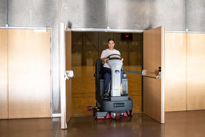 Advance SC4000, Floor Sweeper Scrubber, 28" or 32", 33 Gallon, Ride On, Battery, Cylindrical, 3 Year Warranty