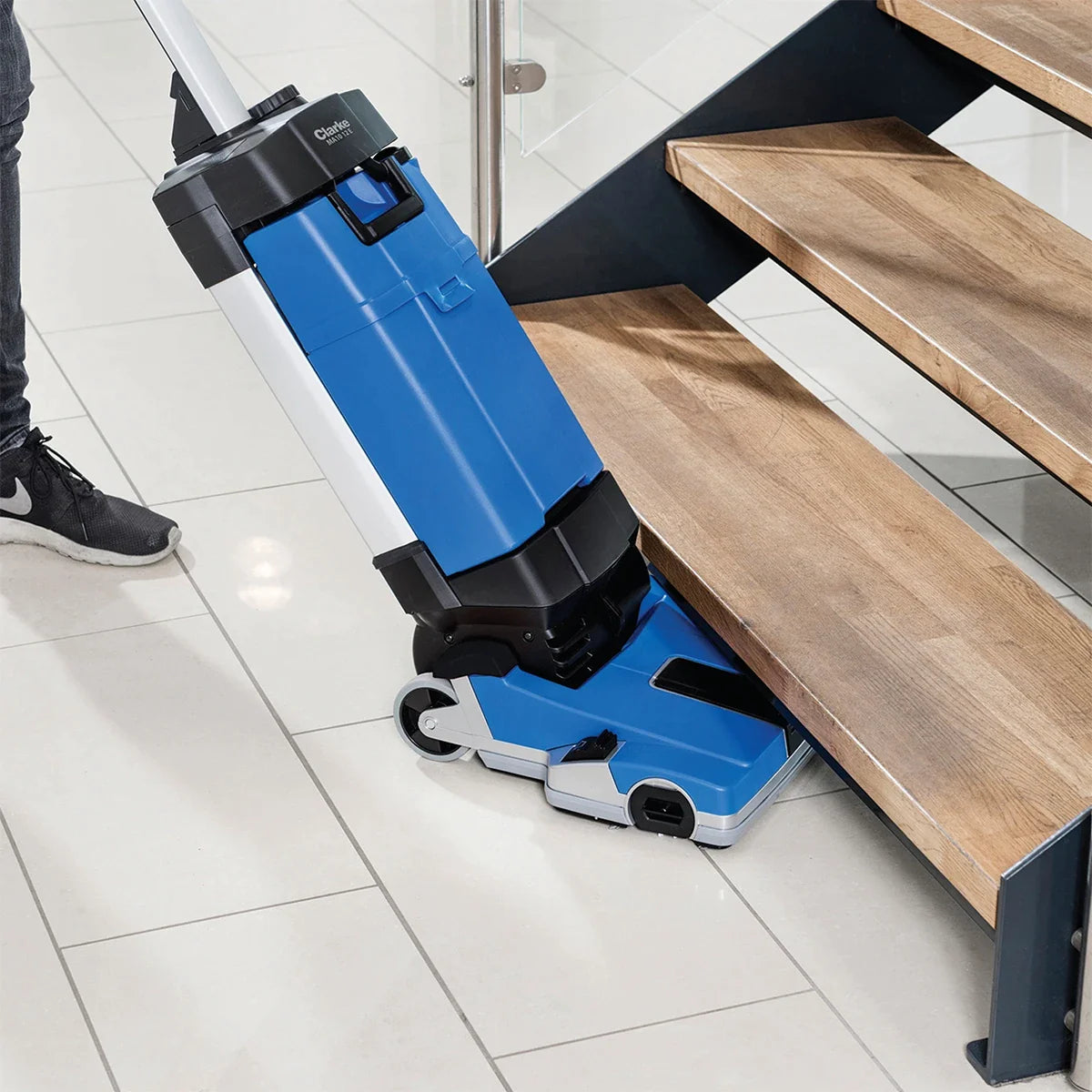 Commercial Cleaning Equipment for Tile and Grout