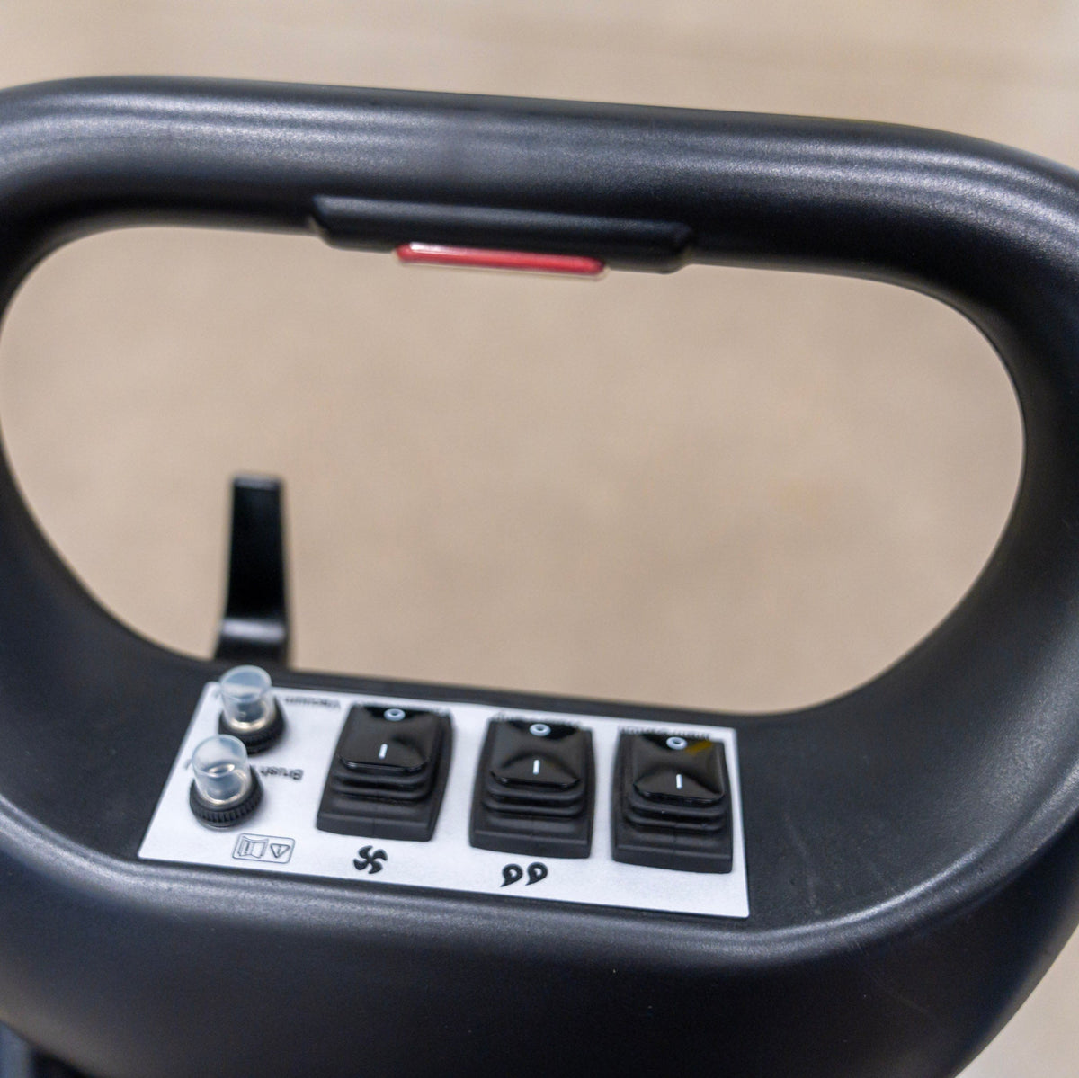 Carpet Extractor, 9 Gallon, 16", Pull Back, 3/3/1 Warranty