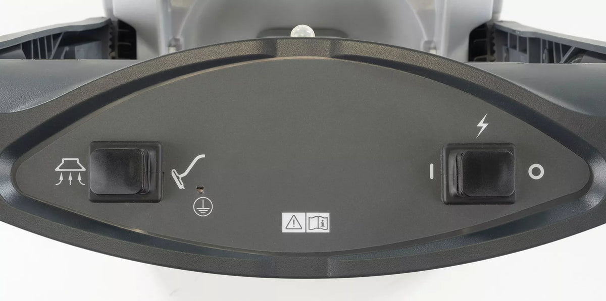 Advance ES300 & ES400, Carpet Extractor, 9 or 12 Gallon, 16 or 18", Pull Back or Forward/Reverse, 3 Year Warranty