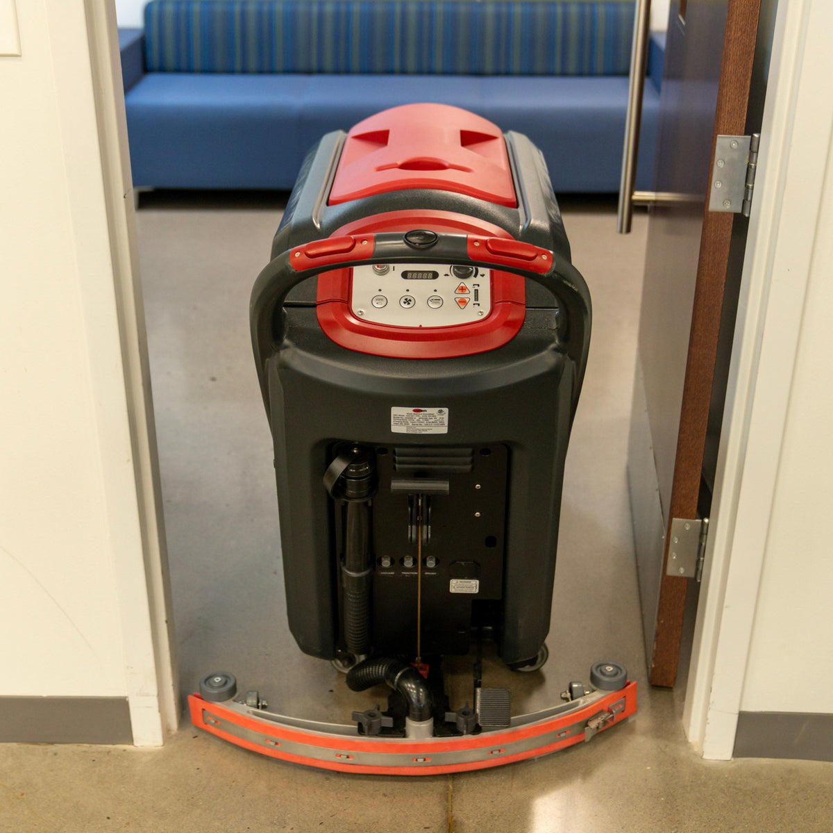Walk Behind Floor Scrubber, 20", 16 Gallon, Battery, Pad Assist, Disk, 3/3/1/1 Warranty