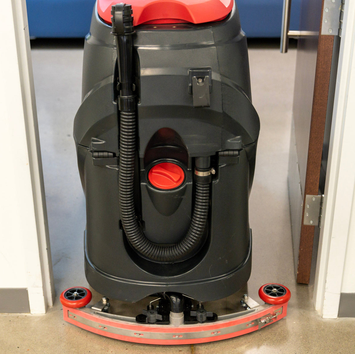 Rider Floor Scrubber, 20", 22 Gallon, Battery,  Disk, 3/3/1/1 Warranty