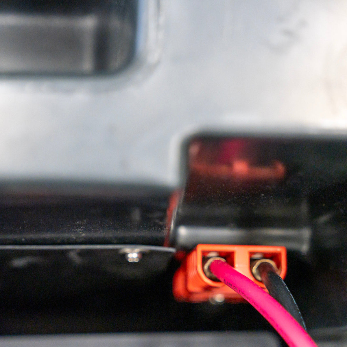 Rider Floor Scrubber, 20", 22 Gallon, Battery,  Disk, 3/3/1/1 Warranty