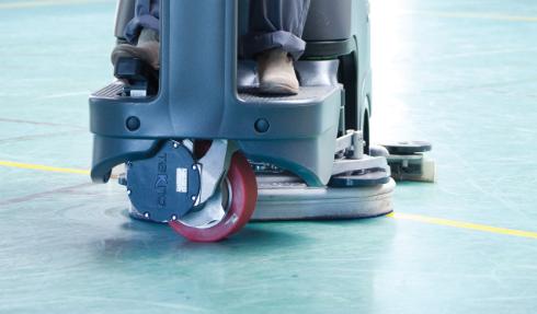 Advance SC3000, Rider Floor Scrubber, 26", 21 Gallon,  Battery, Disk, 3 Year Warranty