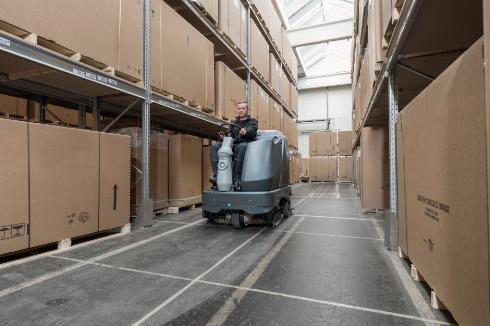 Advance SC6500, Rider Floor Scrubber, 48" Cylindrical, 70 Gallon, Battery, 3 Year Warranty