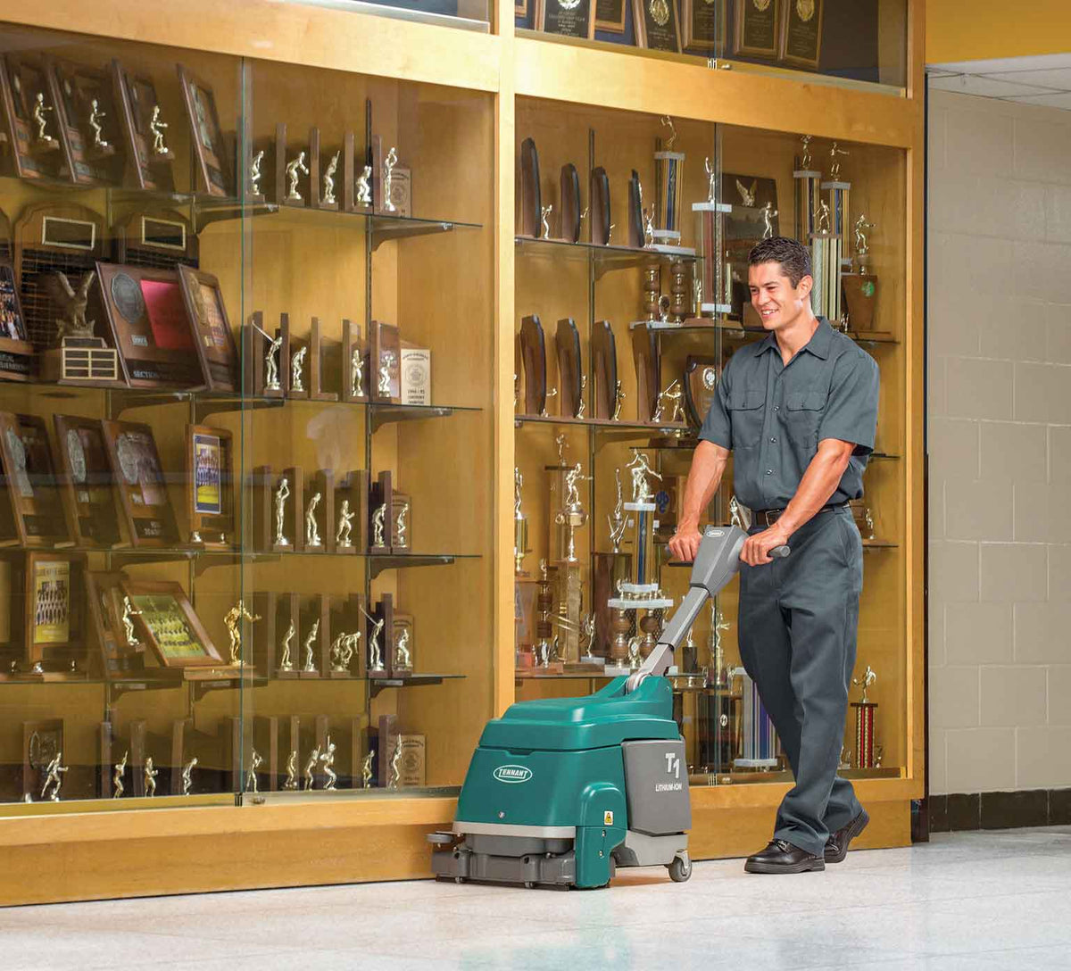 Tennant T1, Floor Sweeper-Scrubber, 15", 2.5-3 Gallon, Electric or Battery, Cylindrical, 3 Year Warranty