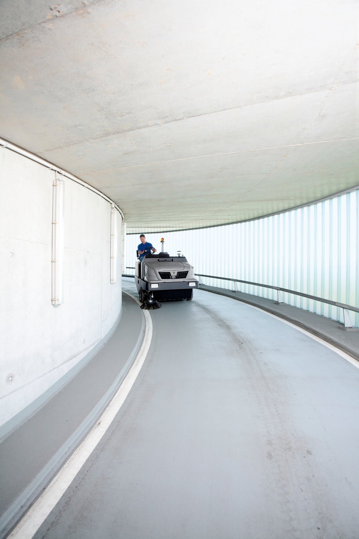 Kärcher KM 150/500 R LPG Ride-On Floor Sweeper