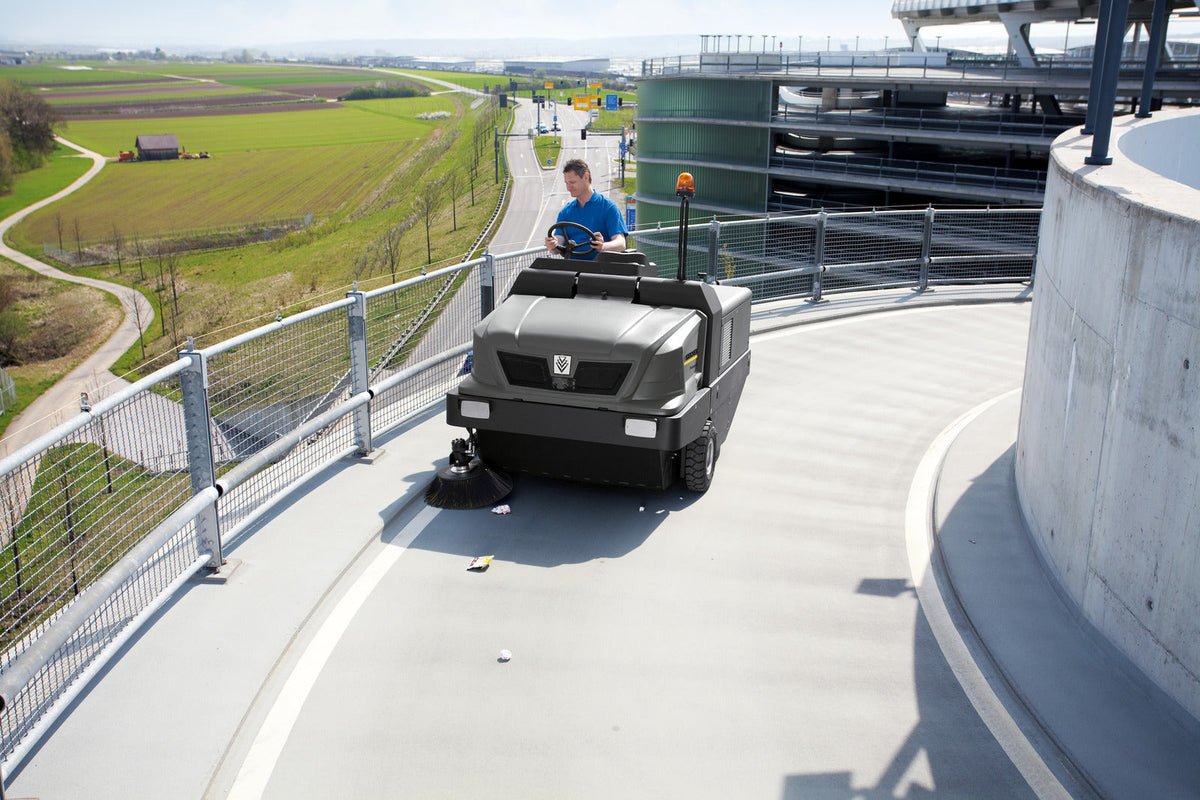 Kärcher KM 150/500 R LPG Ride-On Floor Sweeper