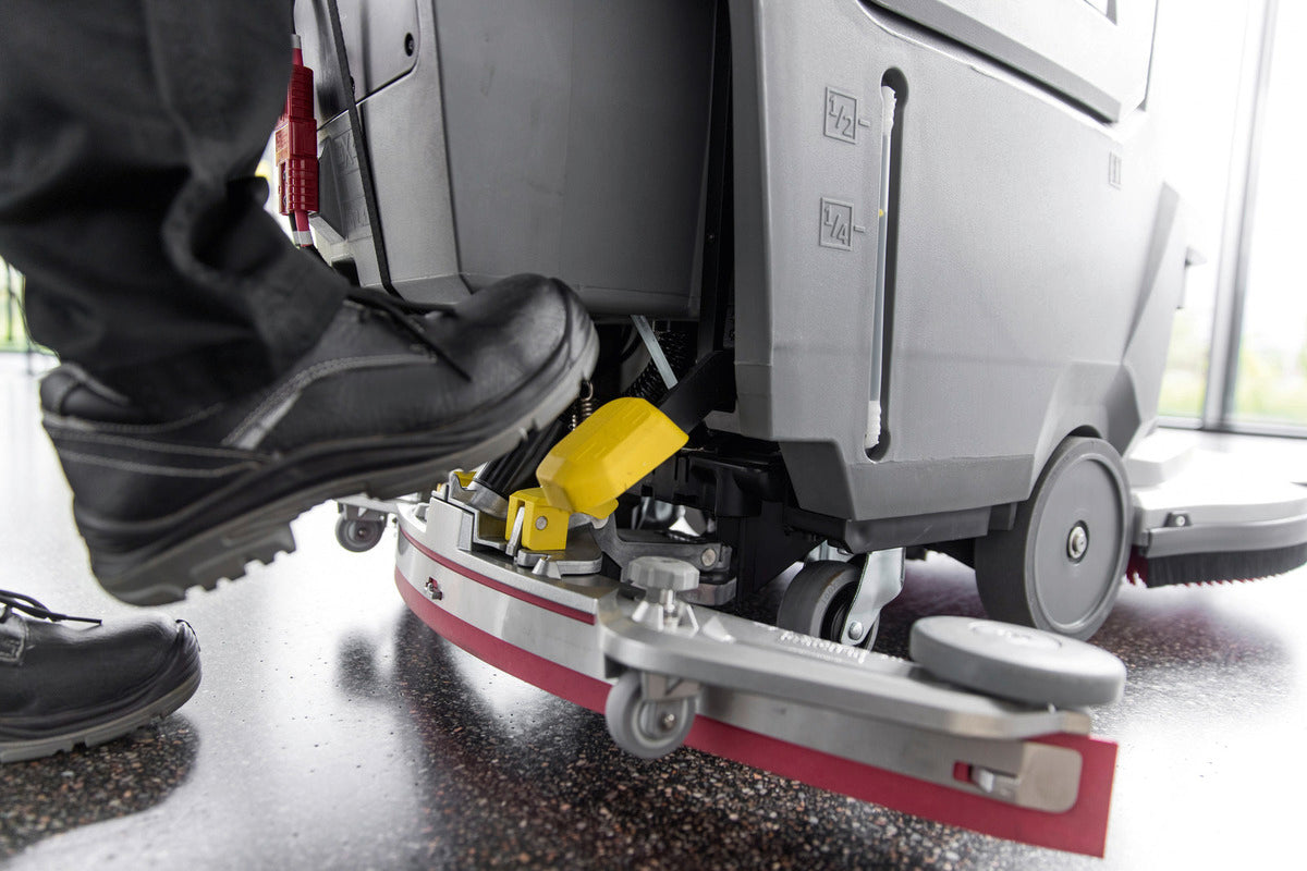 Karcher BD 50/55, Walk Behind Floor Scrubber, 20", 14.5 Gallon, Battery, Walk Behind, Self Propel, Disk, 3 Year Warranty