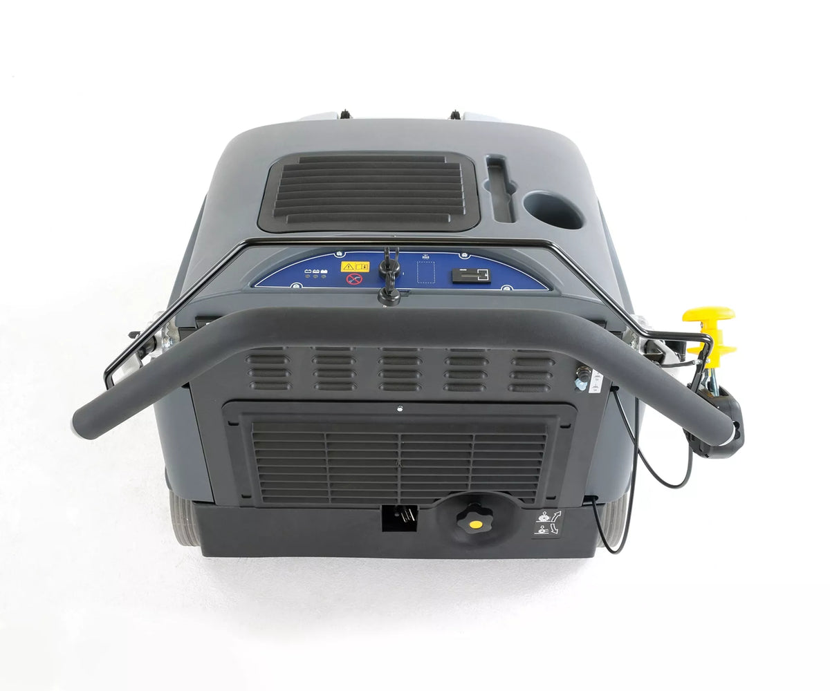 Advance SW900, Floor Sweeper, 33", 15 Gallon Hopper, Battery, Self Propel, 3 Year Warranty