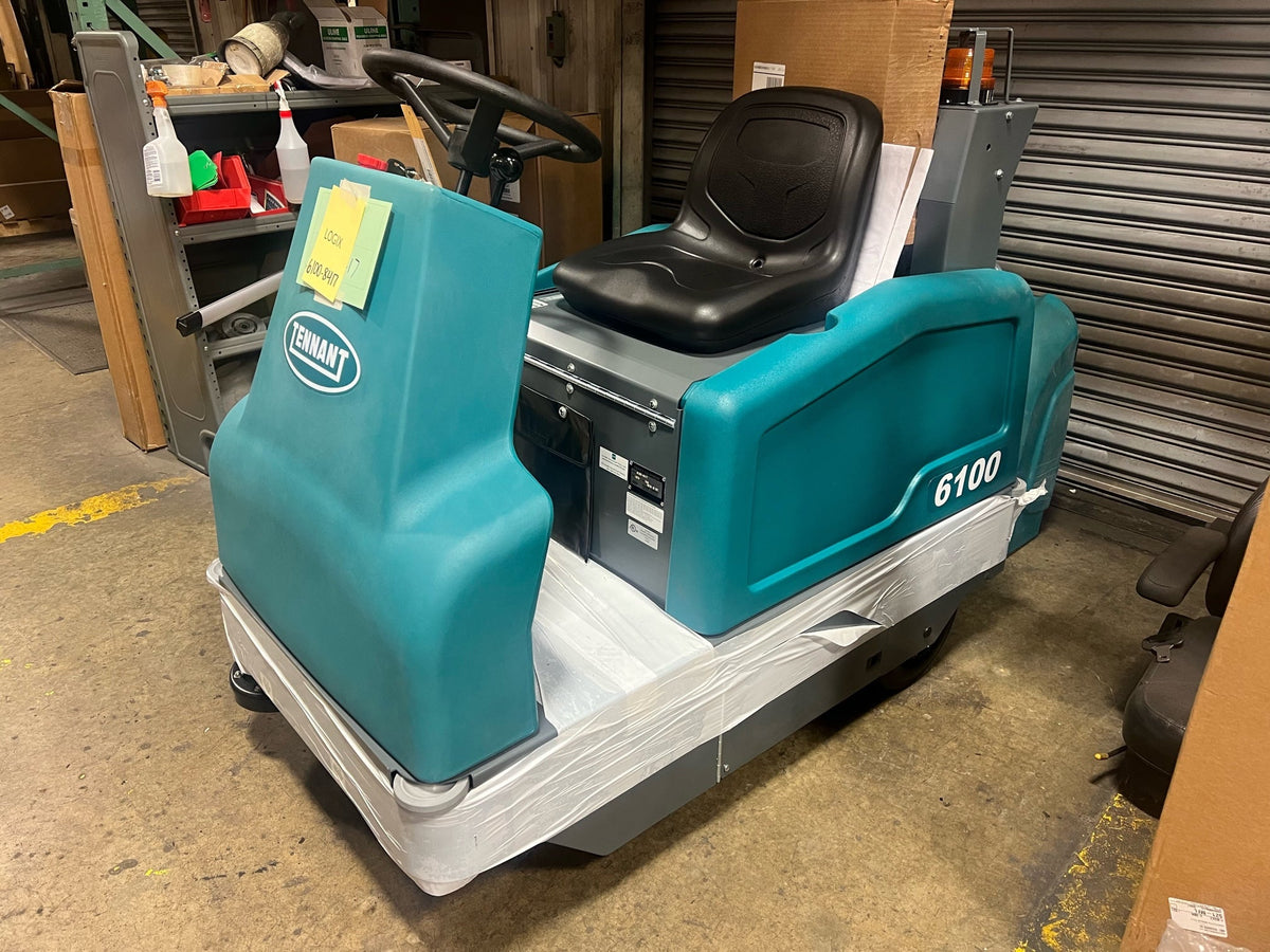 Tennant 6100, Floor Sweeper, 30", 22.5 Hopper, Battery, Single Side Brush, 2 Year Warranty