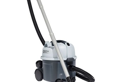 Advance VP300 and VP600, Canister Vacuum, 2.1 or 2.6 Gallon, 11.5lbs or 15.4lbs, 33' CordWith Tools