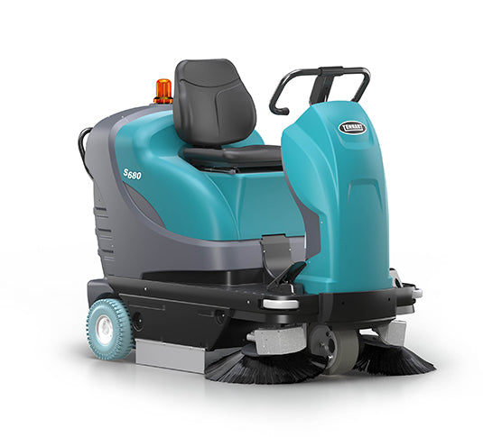 Tennant S680, Floor Sweeper, 42&quot;, 18.7 Gallon Hopper, Ride-On, Battery, Dual Side Brushes, 2 Year Warranty